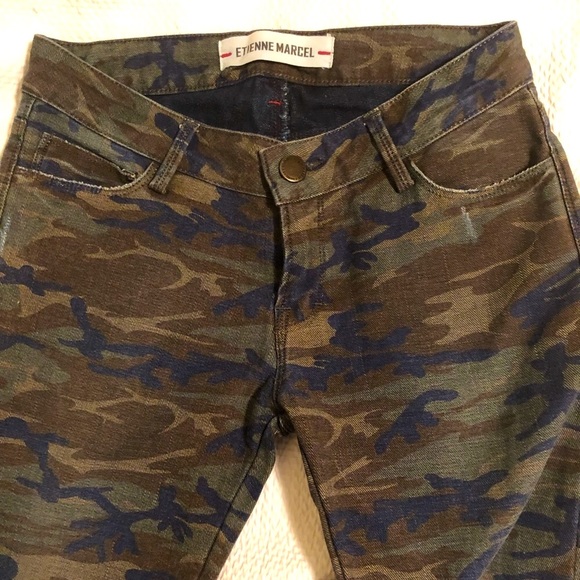 Etienne Marcel red zipper safari jeans - Picture 3 of 6